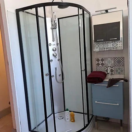 Studette éco Près Du Phare Apartamento *