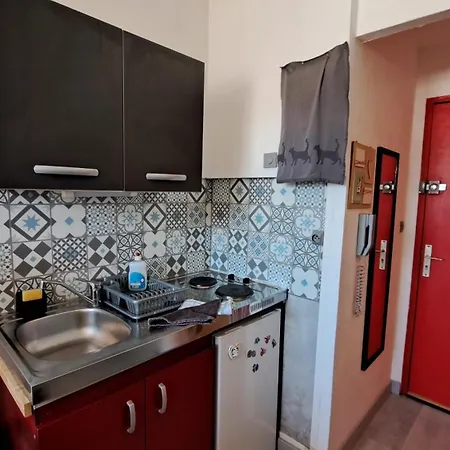 Studette éco Près Du Phare Calais